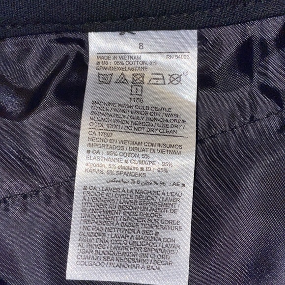 NWT. Old Navy women’s black dress slacks. - Picture 6 of 6